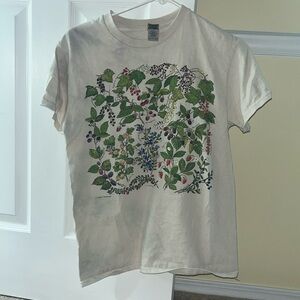 Berry Graphic Tee